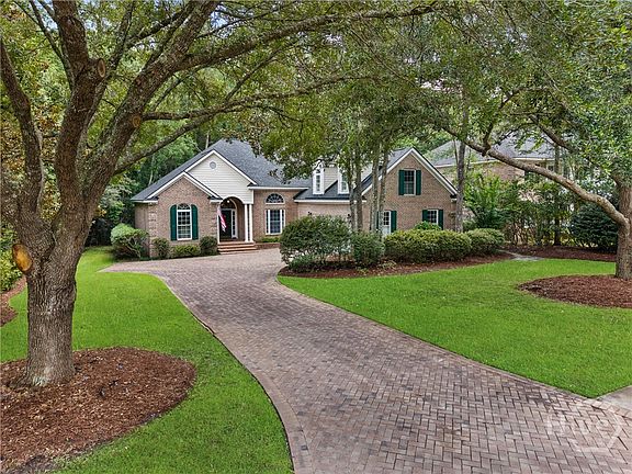 2nd image of 39 White Oak Bluff