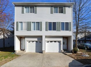 291 Ilyssa Way, Staten Island, NY 10312