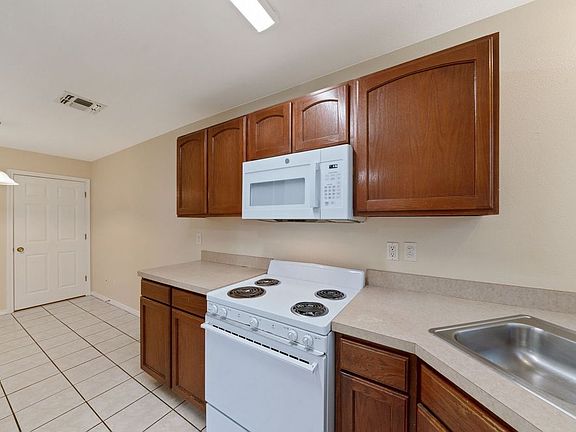 5th image of 414 Cupples Rd Unit 302-1