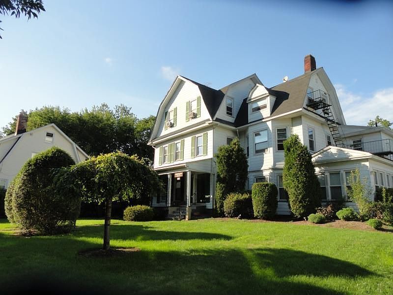 1st image of 439 Washington Ave #C003a-31