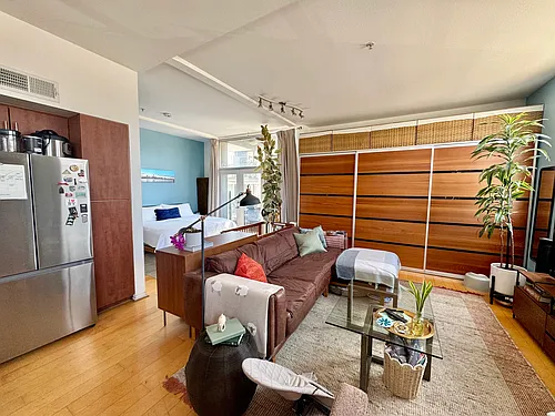 120 Island Ave Photo 1