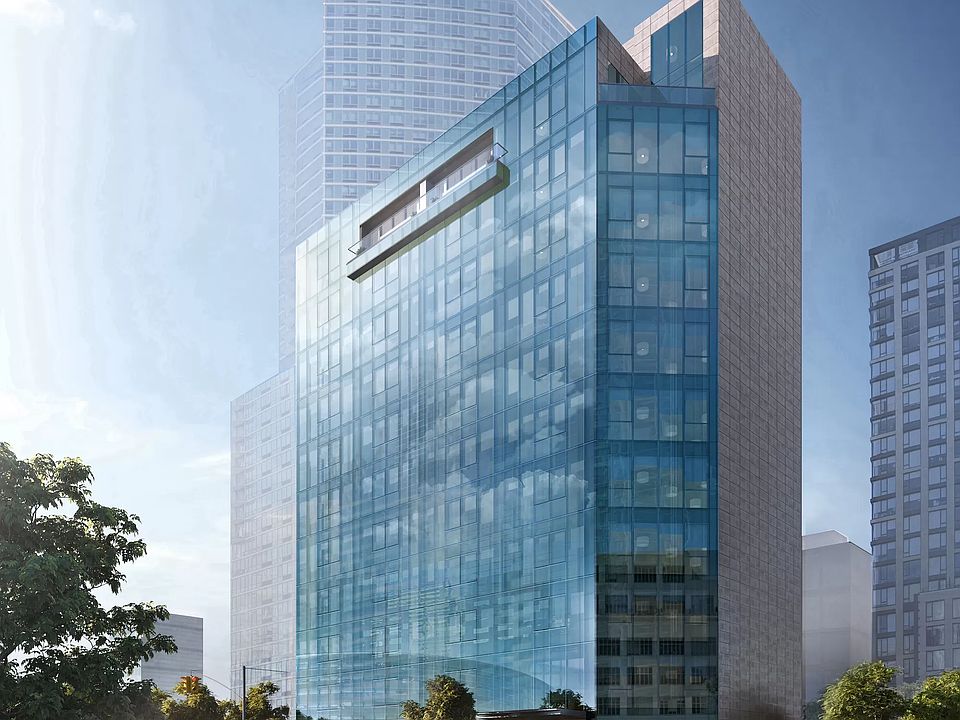 1st image of 5 Court Sq Penthouse C