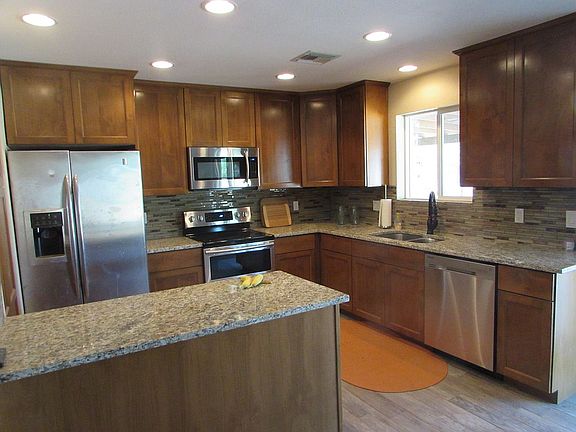 5th image of 7814 E Davenport Dr