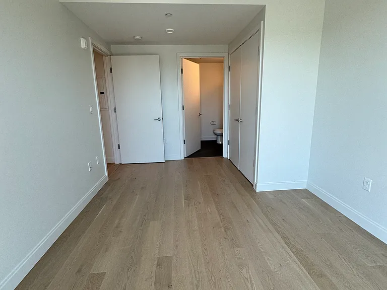 57 Brighton Ave — Photo 9