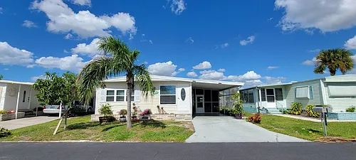 373 Sanibel St Photo 1