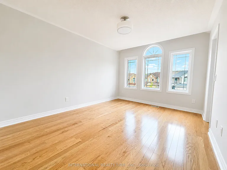 32 Bel Canto Cres — Photo 37