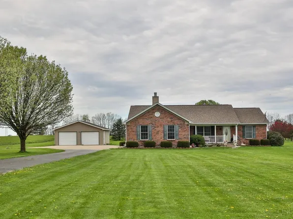 5022 Volk Rd, Cedar Grove, IN 47016