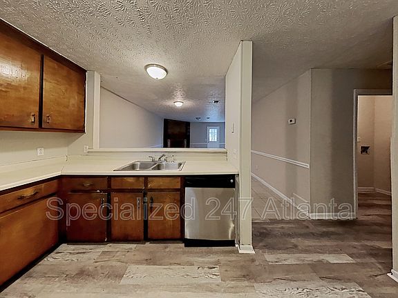 5th image of 1287 Knoll Ct NW