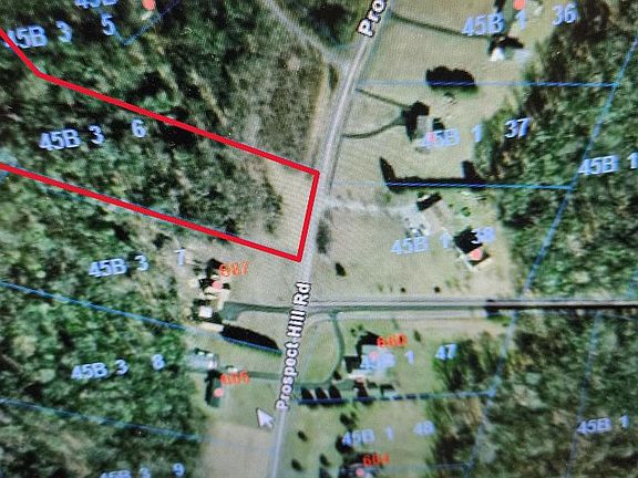 2nd image of 689 Prospect Hill Rd
