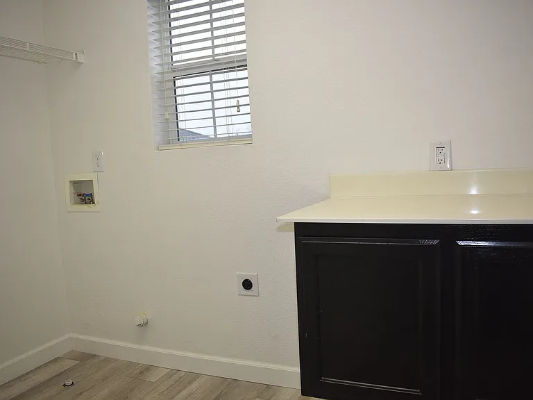 4931 Trouville Ln — Photo 10
