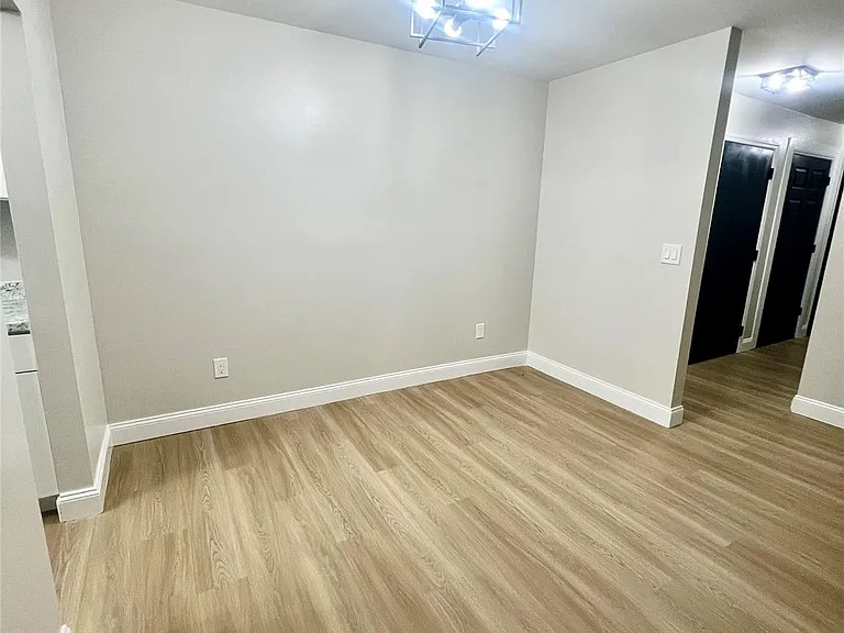 51 Ruth Ct — Photo 7