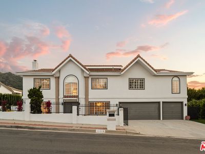16979 Encino Hills Dr, Encino, CA, 91436