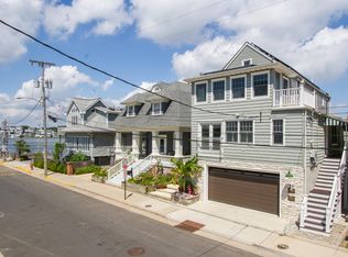 27 Center St, Sea Bright, NJ 07760