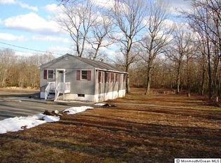 83 Tower Rd, Cream Ridge, NJ 08514