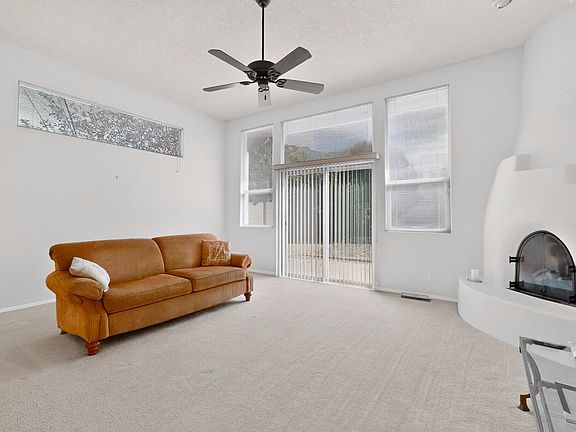 2nd image of 12704 Colony Pl NE