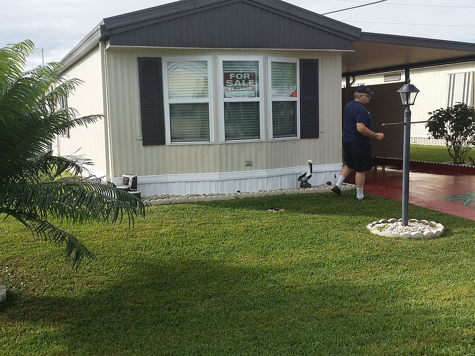 2105 Fiesta Way Sebring, FL 