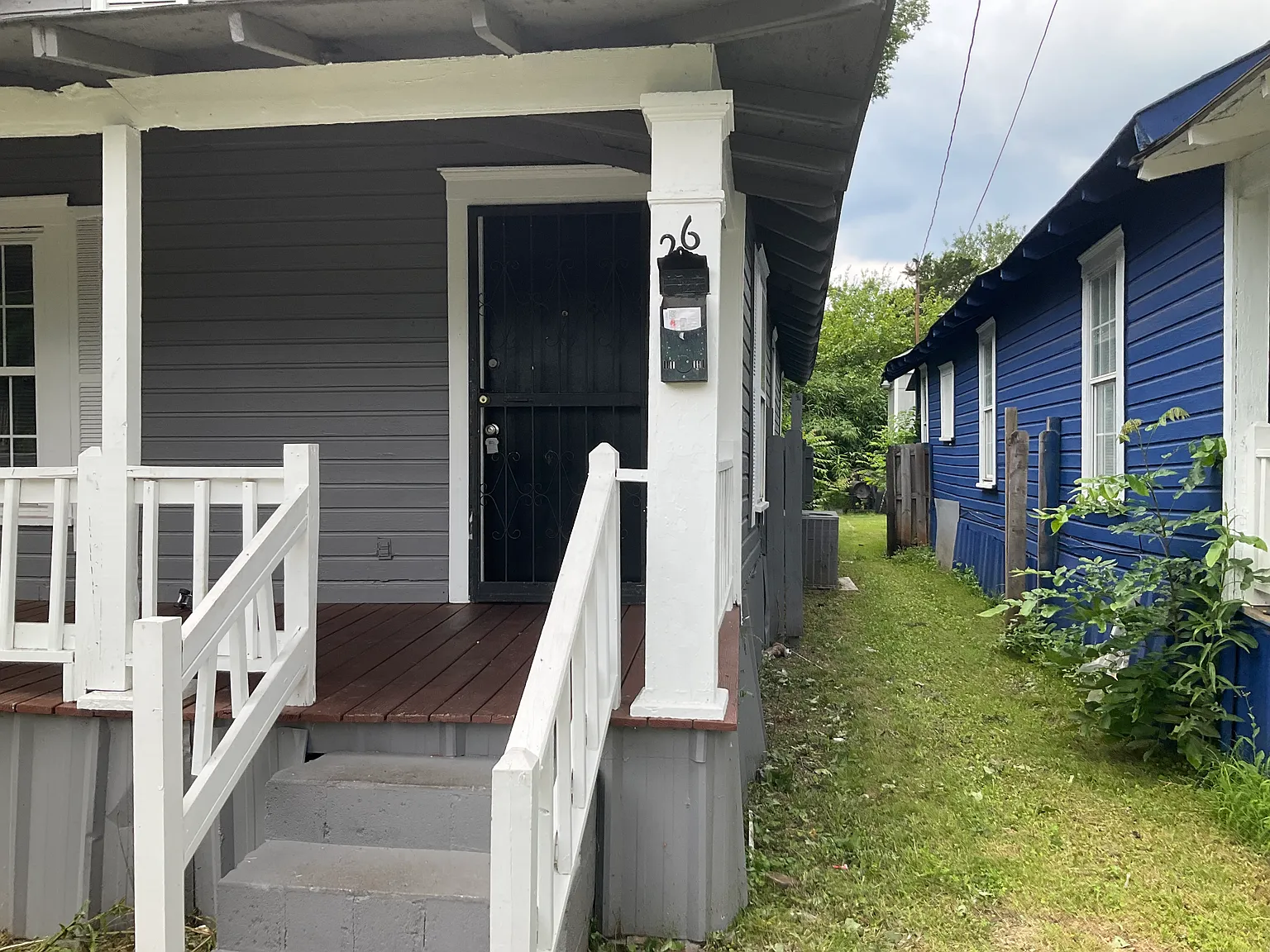 2 bed, 1000 sqft, $990 — Photo 2