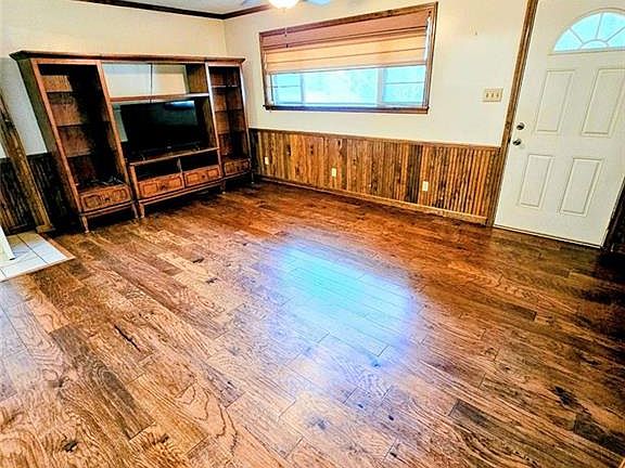 4th image of 165 Dave Duck Rd