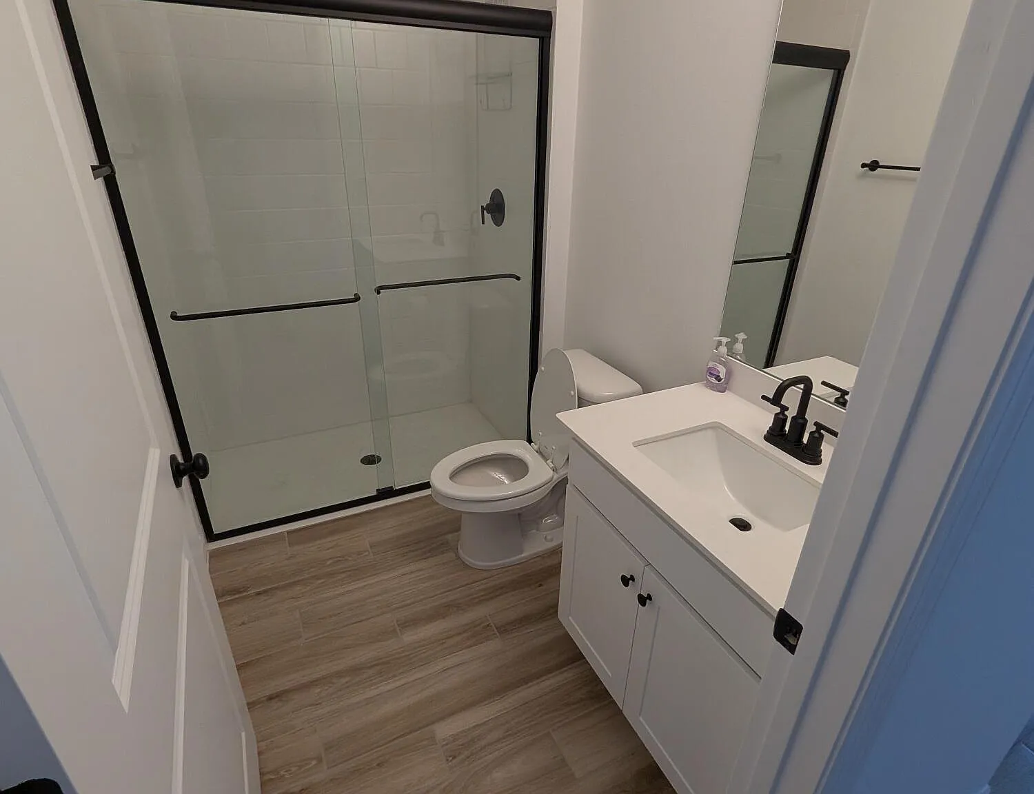 1 bed, 1.0 bath, 350 sqft, $1,500 — Photo 4