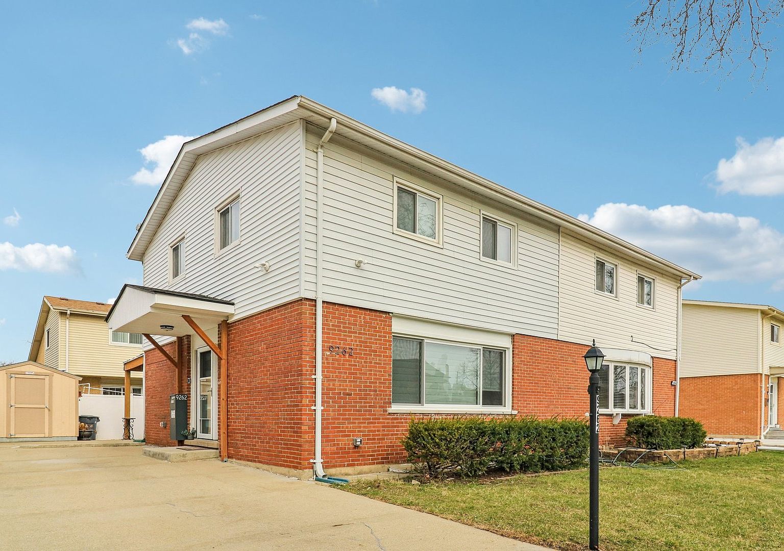 9262 N Woodland Dr, Niles, IL 60714 | Zillow
