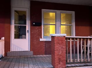 26 8th St, Midland, PA 15059