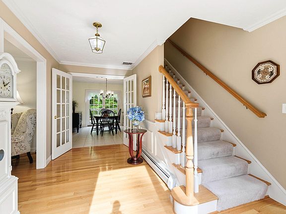 3rd image of 16 Cedar Street