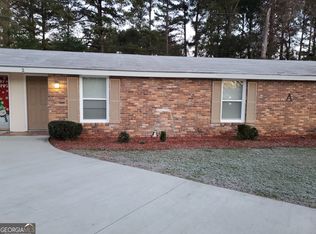 101 Lassiter Dr APT A-2, Dublin, GA 31021