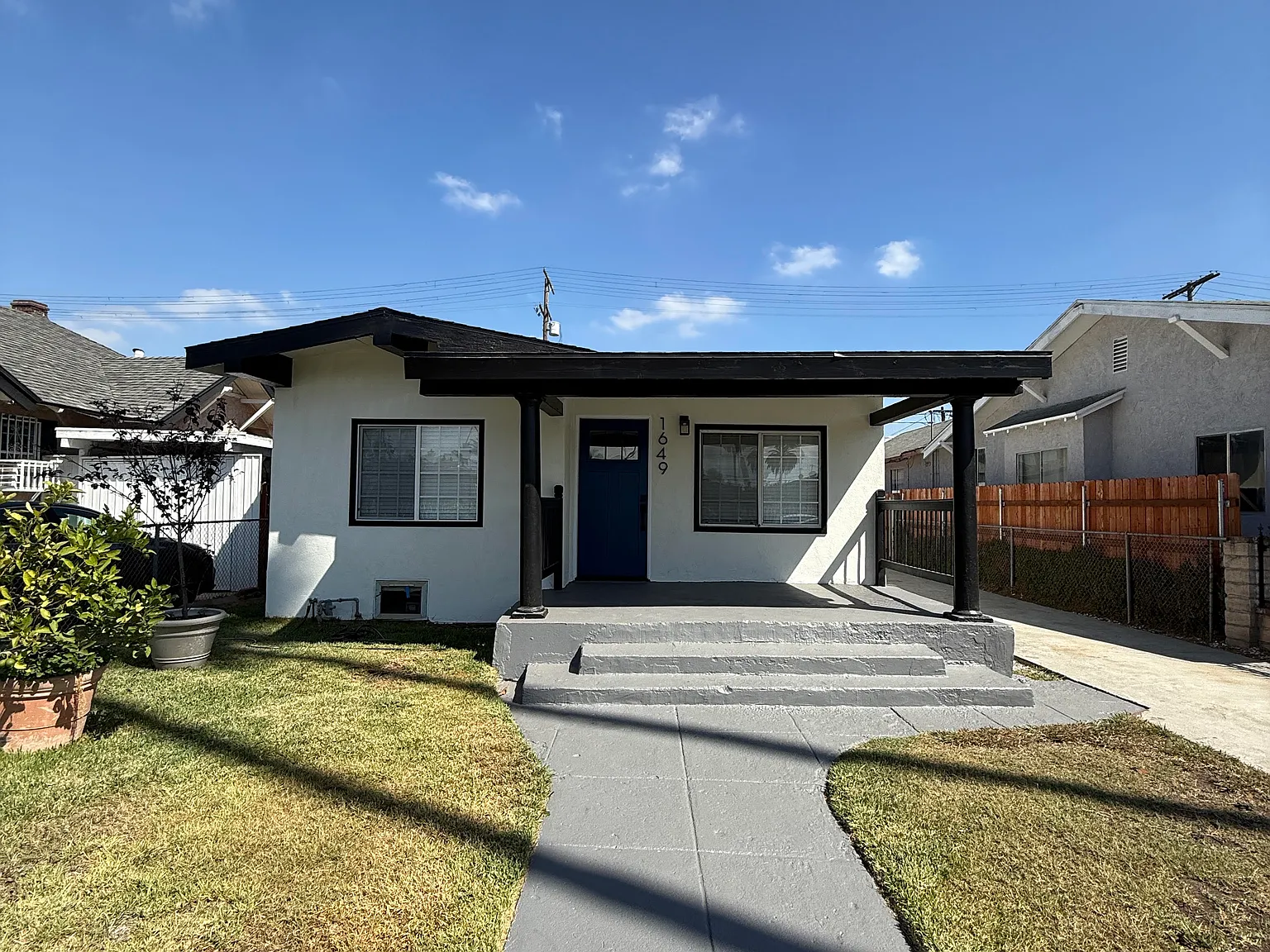 3 bed, 1000 sqft, $3,250 — Photo 1