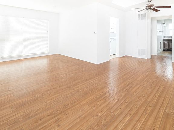 4th image of 2469 S Robertson Blvd #107203