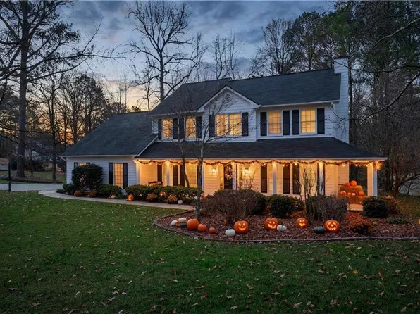 2207 Heritage Trace Vw, Marietta, GA 30062