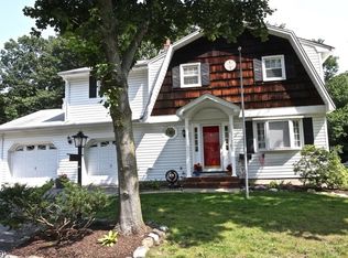 176 Reeve Ave, Bloomingdale, NJ 07403