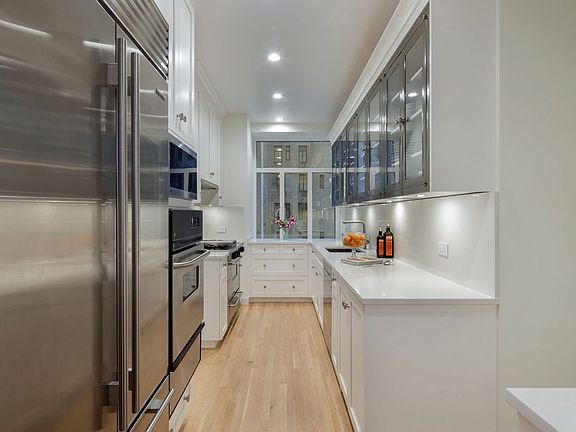3rd image of 211 Central Park W #5H