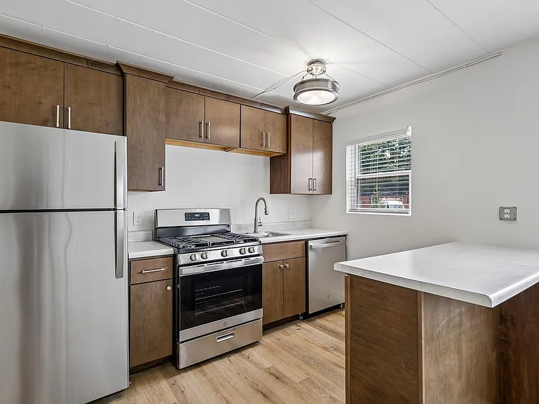 The Glengate Apartments — Photo 3