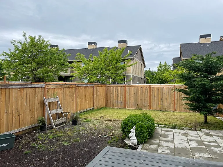 2140 NE 115th Ct — Photo 30