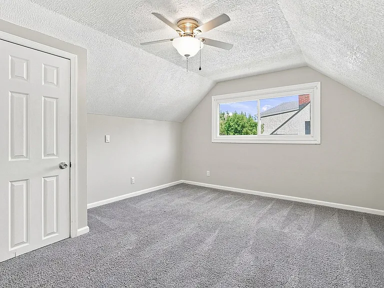 643 Westphal Ave — Photo 7
