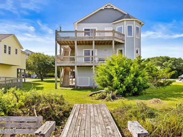 139 Old Village Lane, North Topsail Beach, NC 28460