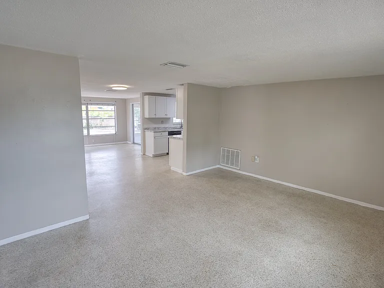 7808 Tropicana Dr — Photo 7