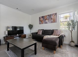 2241 N Niagara St #101, Burbank, CA 91504
