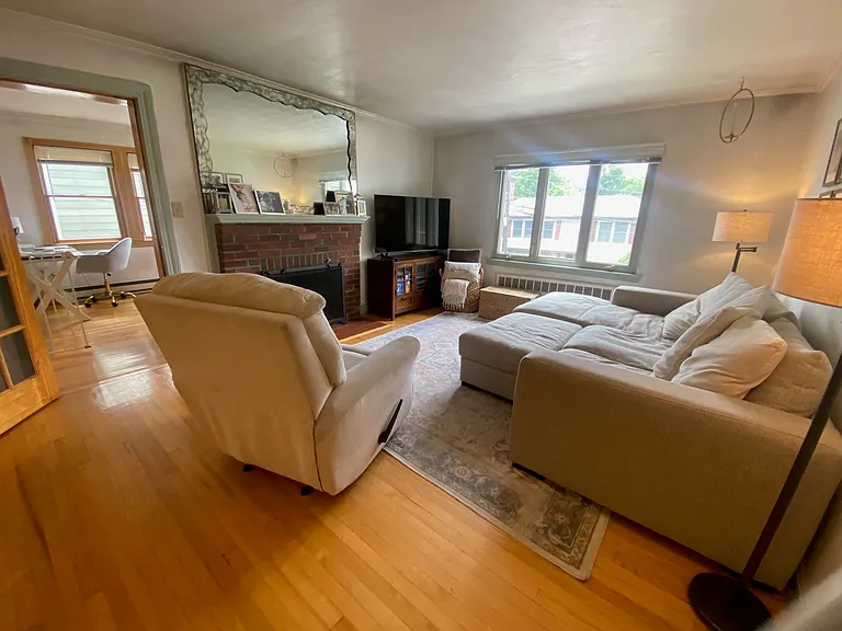 275 Tappan St #1 — Photo 8