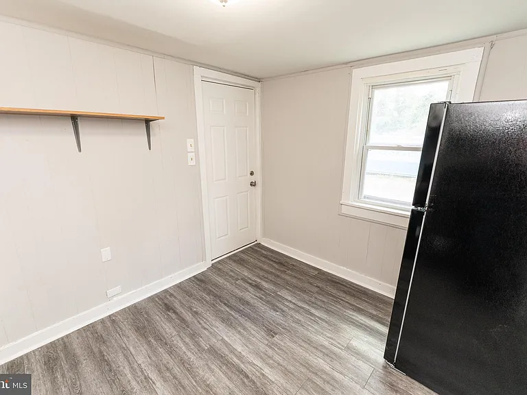 115 Davis Ln — Photo 12