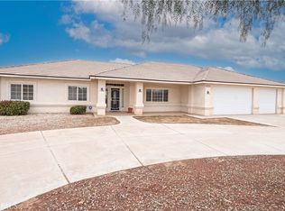 15318 Smoke Tree St, Hesperia, CA 92345