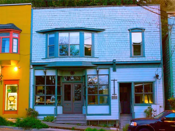 922 Washington St #3, Port Townsend, WA 98368