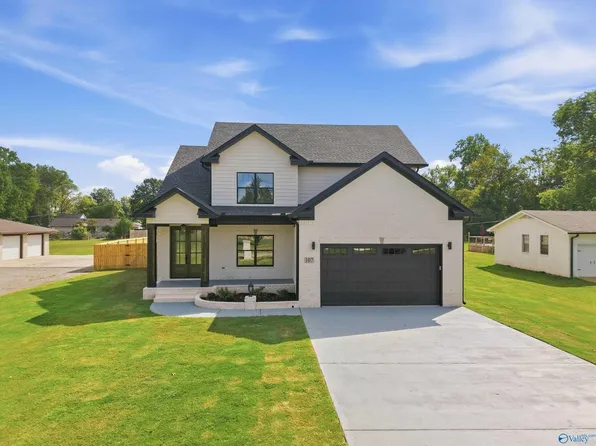 107 Willowbrook St SE, Decatur, AL 35603
