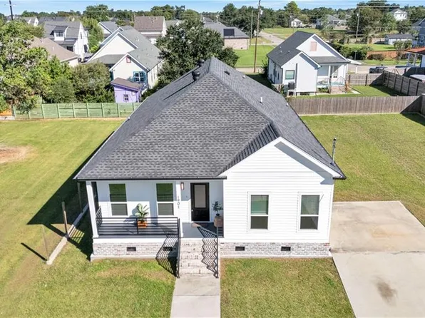 1901 Alexander Ave, Arabi, LA 70032