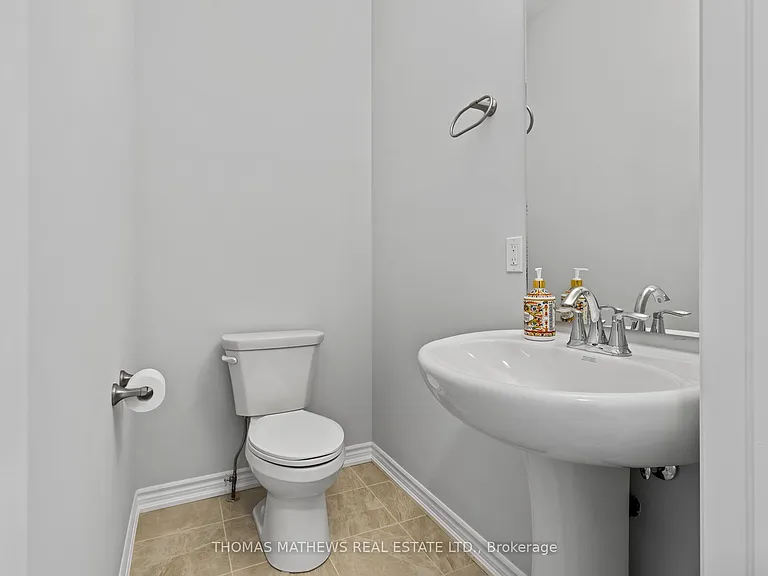 5672 Dorchester Rd #53 — Photo 9
