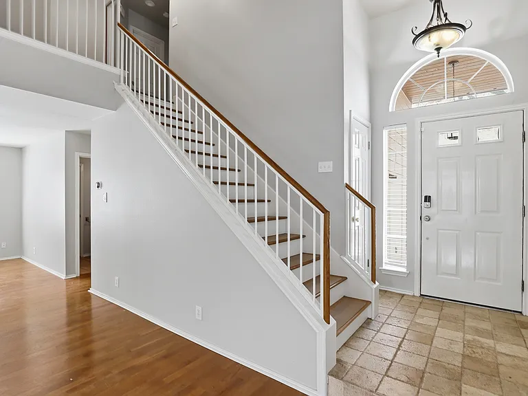 3324 Tumblewood Trl — Photo 2