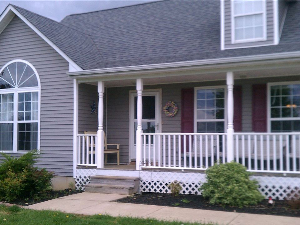 1st image of 199 Carlton Ct