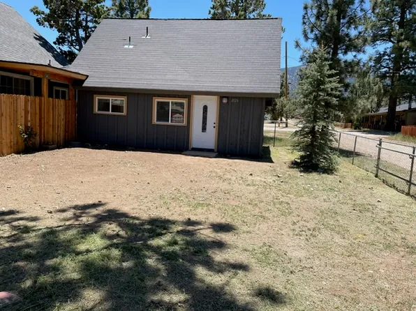 2126 5th Ln #B, Big Bear City, CA 92314