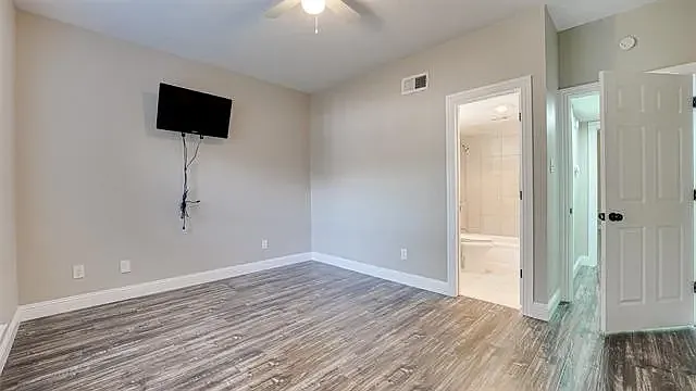 8550 Fair Oaks Xing #116 — Photo 7