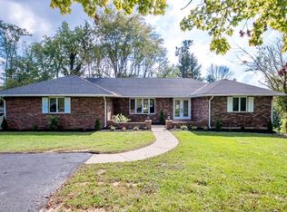 1217 W 3rd St, Connersville, IN 47331